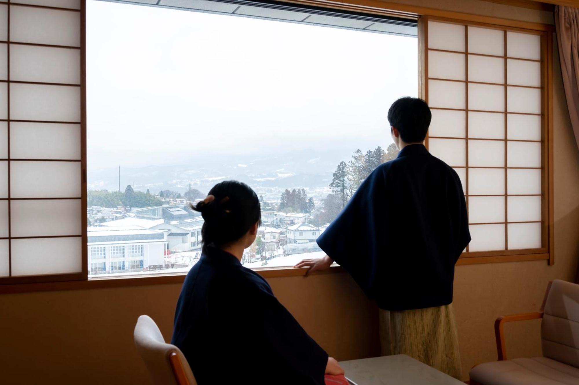 Senkeien Tsukioka Hotel Kaminoyama Esterno foto